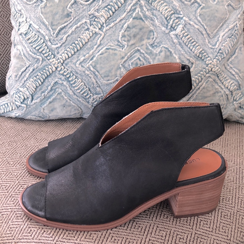 LUCKY BRAND NWOT TALYNI OPEN TOE SLINGBACK SANDALS SHOES BLACK